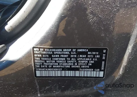 2013 Volkswagen Passat S z USA, uszkodzony, nr VIN 1VWAH7A38DC028127